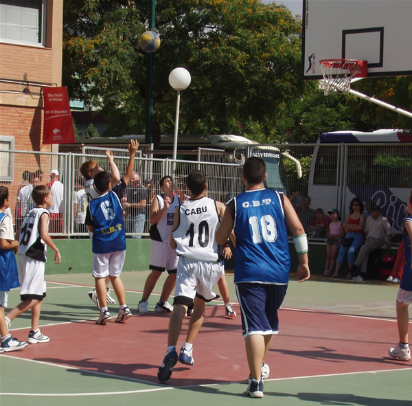 Los Infantiles B hicieron un primer partido muy bueno.