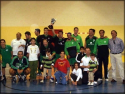 El equipo senior FERCAVE.CABU ganó el Torneo.